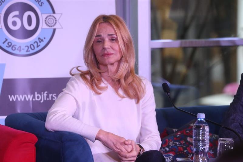 Сопругата на починатиот Ѓорѓе Балашевиќ си го врати моминското презиме- ја откри причината