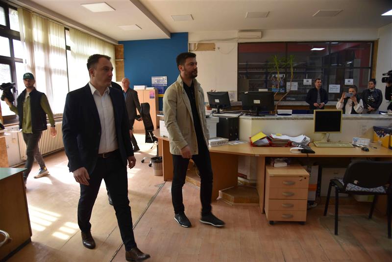 Андоновски и Јорданов го означија почетокот со работа на новиот Центар за услуги во Штип