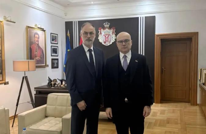 Стоилковиќ и Вучевиќ разговарале за дополнителна помош по трагедијата во Кочани