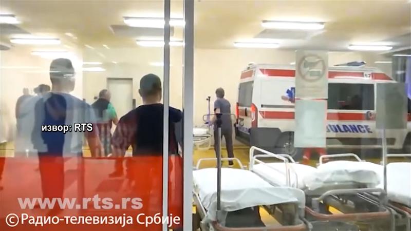 Најкритичните повредени во пожарот во Кочани, веќе се сместени во болниците во соседството