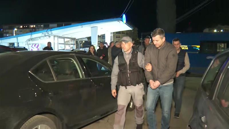 Сите 14 обвинети со лисици се однесени во Обвинителството во Кочани (ВИДЕО)