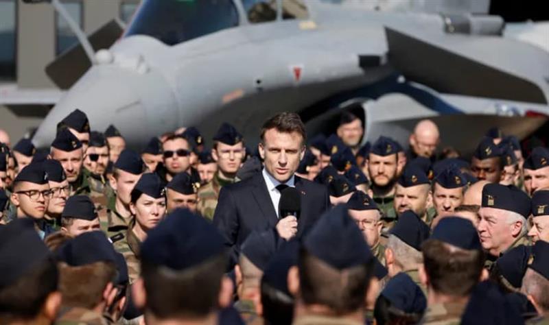 Макрон вети нови 40 авиони Рафал за Франција, а од ЕУ бара да не купуваат авиони од САД