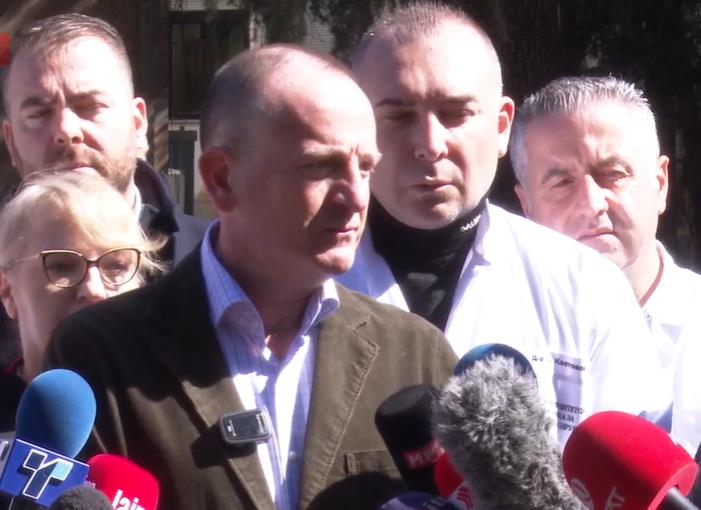 Таравари: Денеска е последниот транспорт на пациенти кои ќе се лакуваат во странство од пожарот