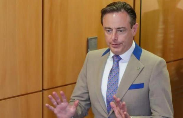 Вевер: Конфискувањето на 200 милијарди евра замрзнати руски средства во Европа „акт на војна“