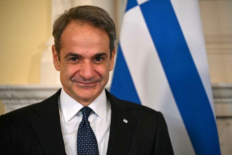 Од 1 април минималната плата во Грција се зголемува на 880 евра