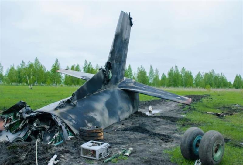 Мал авион падна покрај автопат во САД, има загинати 