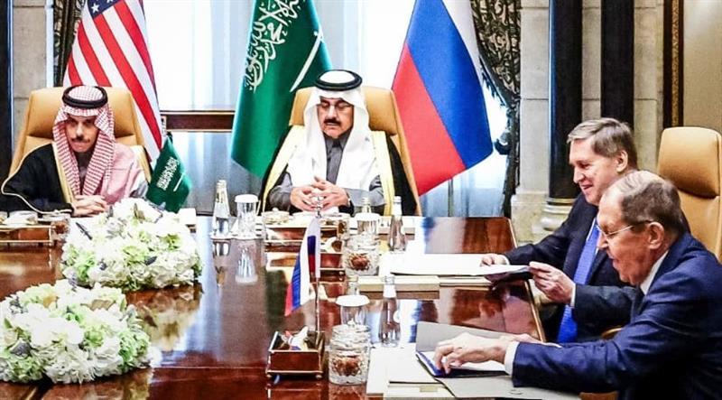 Американските преговарачи надминати од Русите во преговорите за Украина, велат аналитичари
