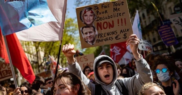 Протест во Париз против пресудата за Ле Пен