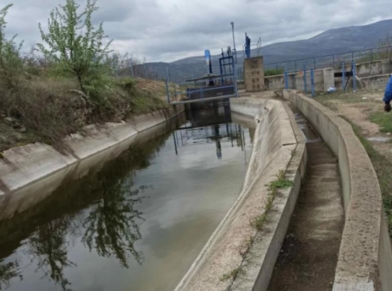 Исчистена отворена каналска мрежа за наводнување од  97,80 километри на Водостопанство „Тиквеш“