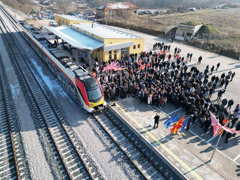 Николоски: Заеднички и одговорно ќе го вратиме сјајот и духот на македонските железници