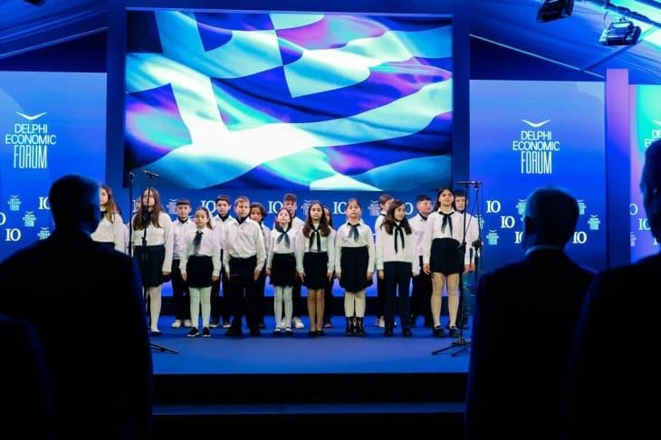 Почна Делфи економскиот форум во Грција, учествуваат министрите Муцунски и Димитриеска-Кочоска