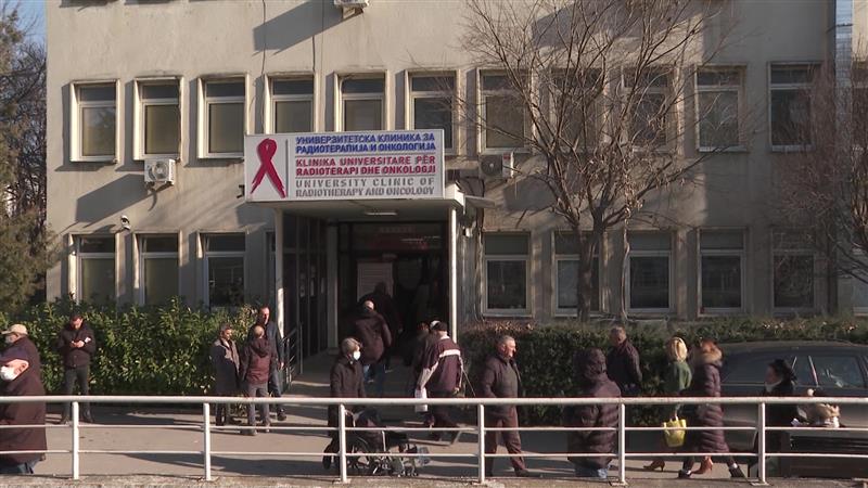 Дел од онколошките пациенти повторно без терапија, недостигаат лекови за рак на дојка