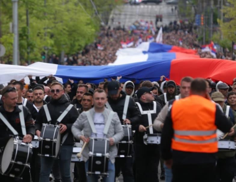 Втор ден од собирот „Не ја даваме Србија“ во Белград, Вучиќ ќе зборува на централниот собир 