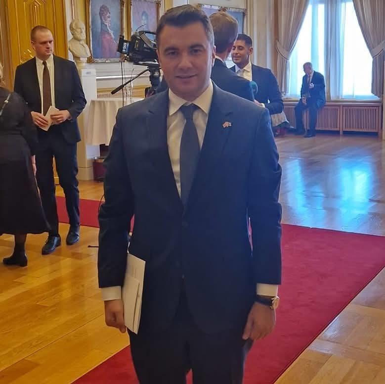 Одредени мерки за претпазливост и за амбасадорот Кучи