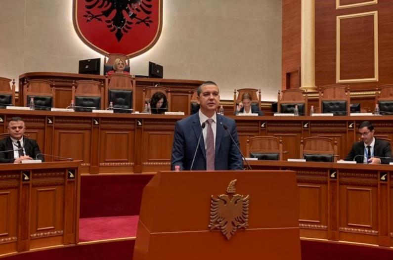 Нови напади од бугарските медиуми кон Стерјовски, за него сѐ е чиста лага