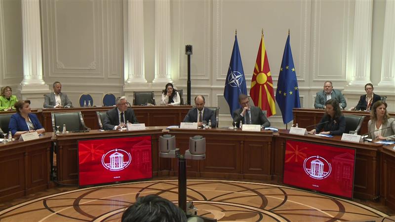 Македонија е на раскрсница меѓу стариот систем и новата европска идниа, изјави Мицкоски