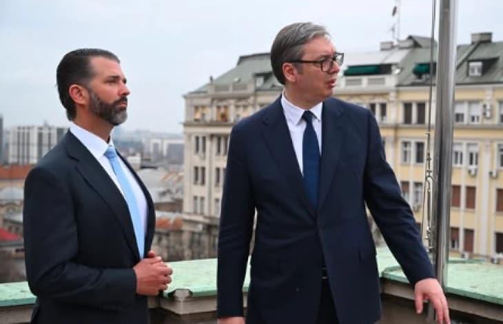 Доналд Трамп помладиот утре во нова посета на Србија, закажана средба со претседателот Вучиќ