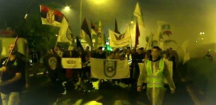Во Нови Сад протест на средношколци од Србија против онлајн настава