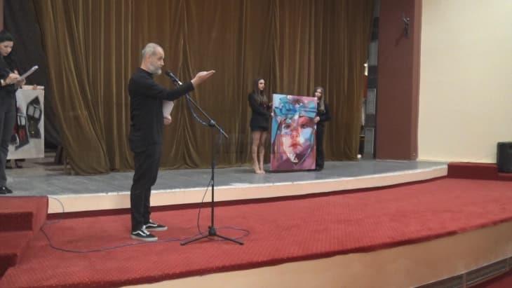 Аукција на уметнички дела од хуманитарната изложба за настраданите во пожарот во Кочани