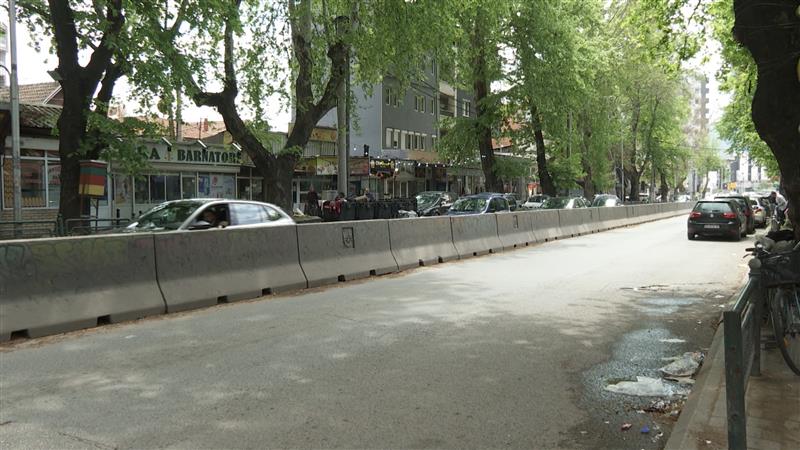 Загина 16-годишно момче во Чаир, возел мотор и удрил во тротинет
