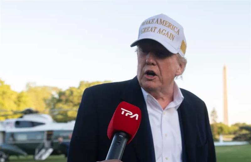 Трамп се огласи за смртта на Вирџинија Џуфре, се мисли дека не се убила како ни Епштајн (ВИДЕО)