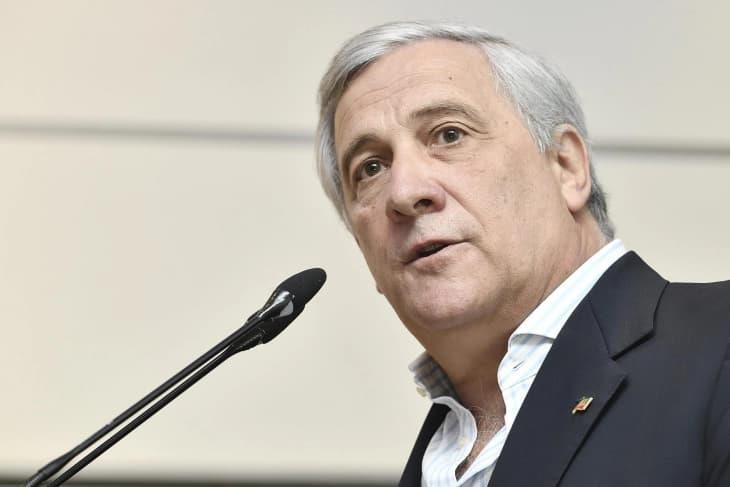 Италијанскиот министер за надворешни работи Тајани повика на итен прекин на огнот во Украина