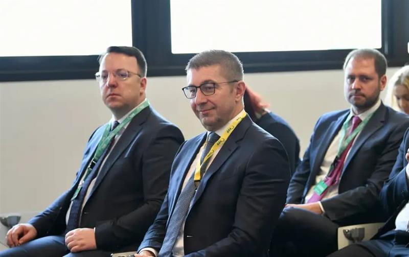 Мицкоски од Валенсија: Делегацијата на ВМРО - ДПМНЕ на панел во организација на ЕПП