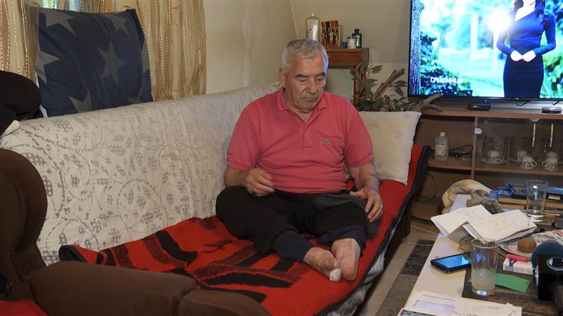 Скопјанец инвалид се соочува да стане бездомник – често примал гости во пензионерскиот дом