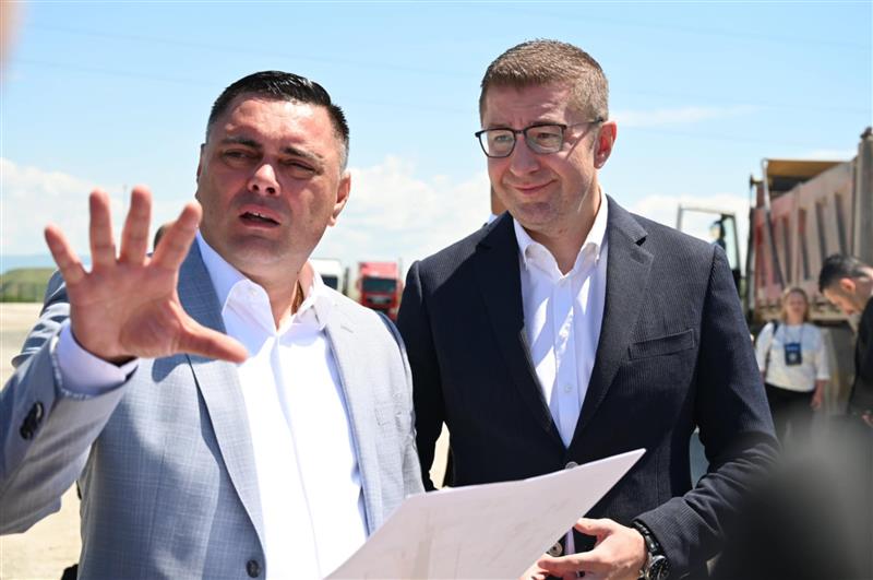 Мицкоски: Отворен е регионален стационар за згрижување на бездомни миленици во Кавадарци