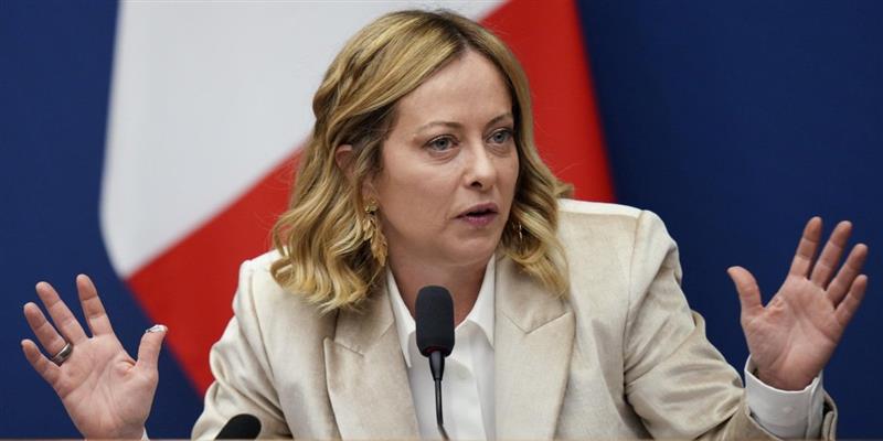 Мелони: Италија останува верна на САД, но без потчинетост