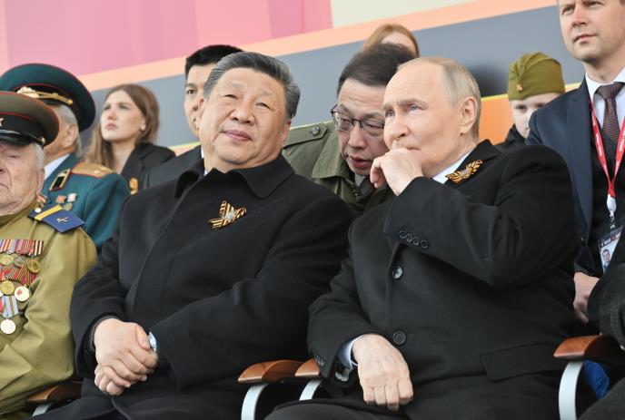 Си и Путин објавија заедничка изјава во која ги нападнаа САД
