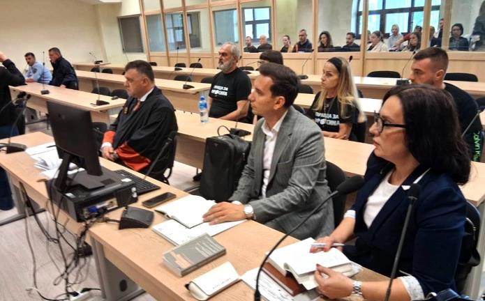 Зоран Јованов, таткото на Васил не се појави на  денешното судење ,обвинителството го преквалификува делото
