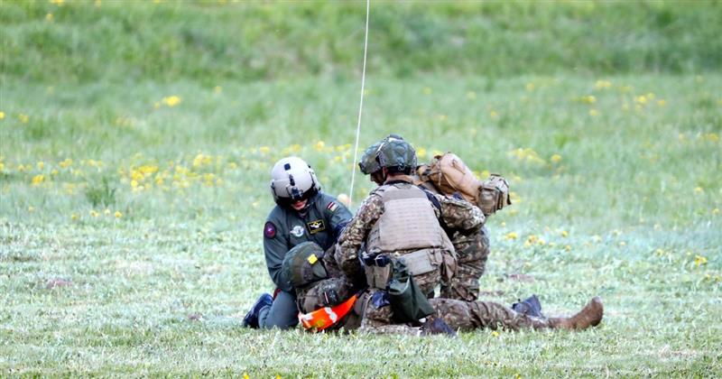 Белгиски војници се ранети на воена вежба во Шкотска, уште 12 си го оштетиле слухот 