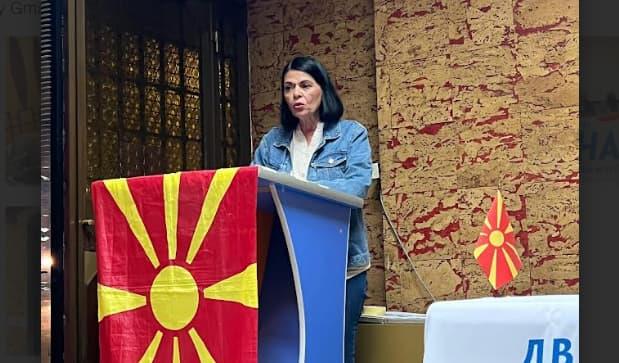 Потпреседателката на Движењето ЗНАМ за наша Македонија, Бендевска, во посета на Кочани