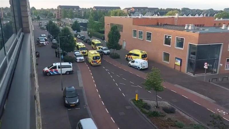 Неколку лица избодени во напад во Холандија