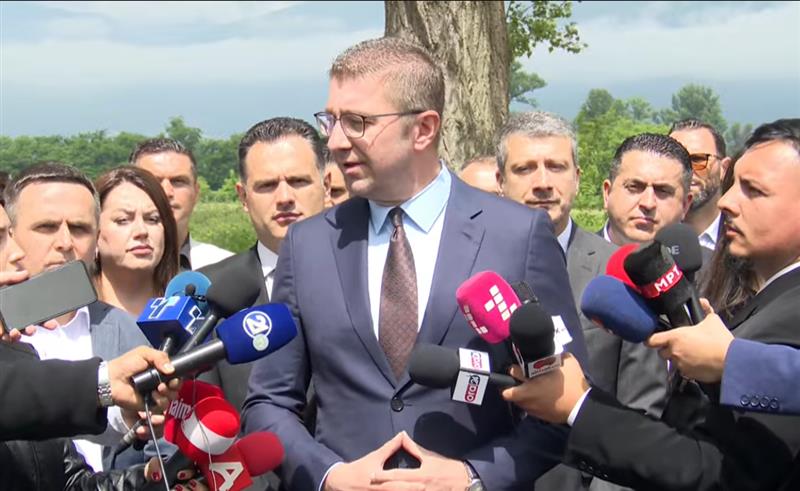 Мицкоски: Имаме организиран пристап и ќе продолжиме да помагаме на семејствата на настраданите
