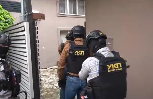 Полицаец ранет за време на полициска акција во Белград