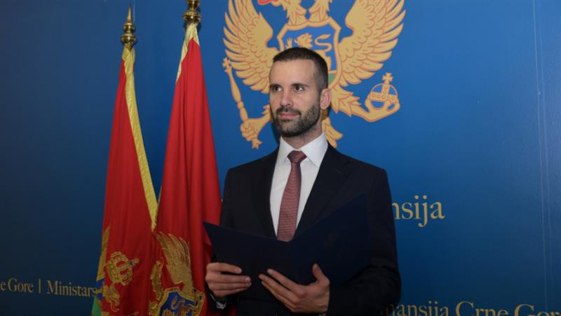 Спајиќ: Блиску сме до решение за воведување седумчасовен работен ден во Црна Гора
