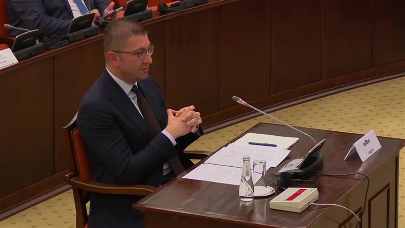 Мицкоски:  За да се реши проблемот со аерозагадувањето, потребна е изградба на гасни централи