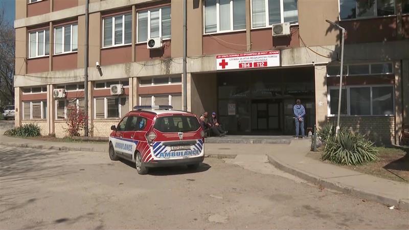 Докторката која работеше со повредените од пожарот ќе остане да работи во кочанската болница