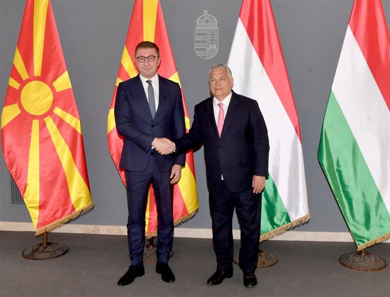 Мицкоски: Остварив средба со претседателот на Владата на Унгарија, Виктор Орбан