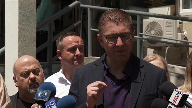 Мицкоски: Политиката на „Живковизмот“ за жал е сѐ уште жива кај политичарите во Софија 