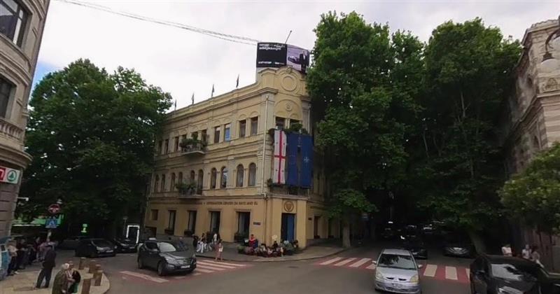 Грузија се врти кон Москва- го затвора информативниот центар на ЕУ и НАТО 