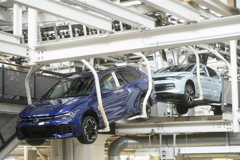 Продажбата на Голф во драстичен пад, Фолксваген ќе ја намалува работната недела