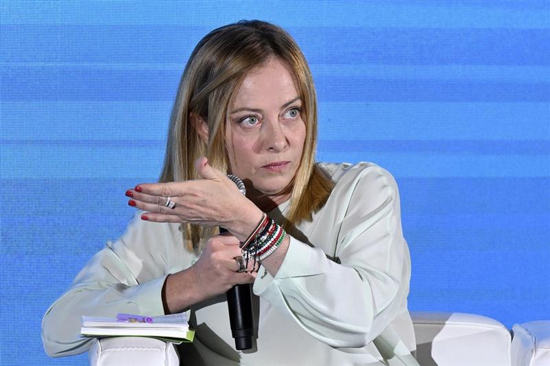Пет референдуми денеска и утре се одржуваат во Италија – Мелони и власта воздржани