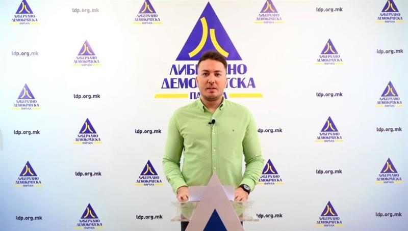 Аврамовски: Наместо пари за питијади и ајваријади, општините да инвестираат во паринзи...