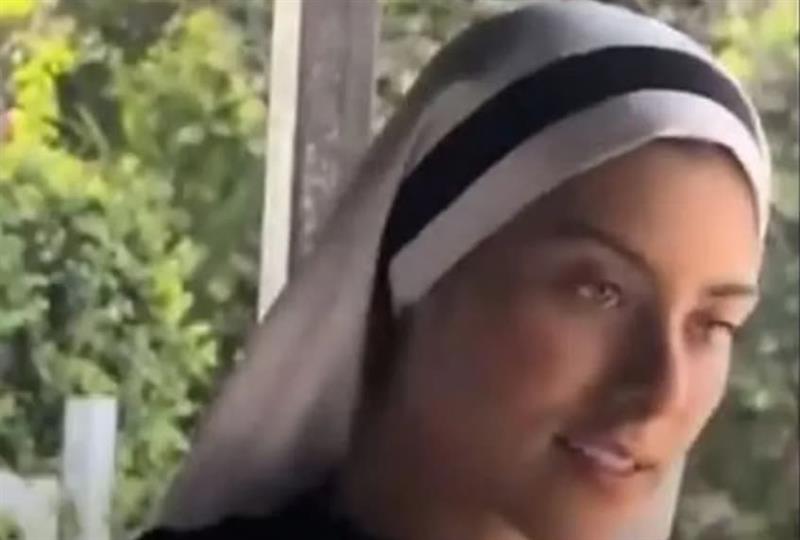 Требало да ја прогласат за Мис, наеднаш се предомислила и станала калуѓерка (ВИДЕО)