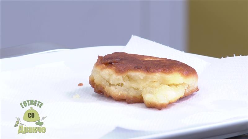 „Гответе со Дракче“ - Колачи со јаболко