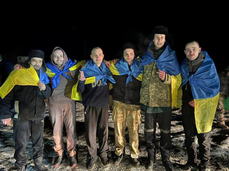 Во Украина пристигна првата група воени заробеници