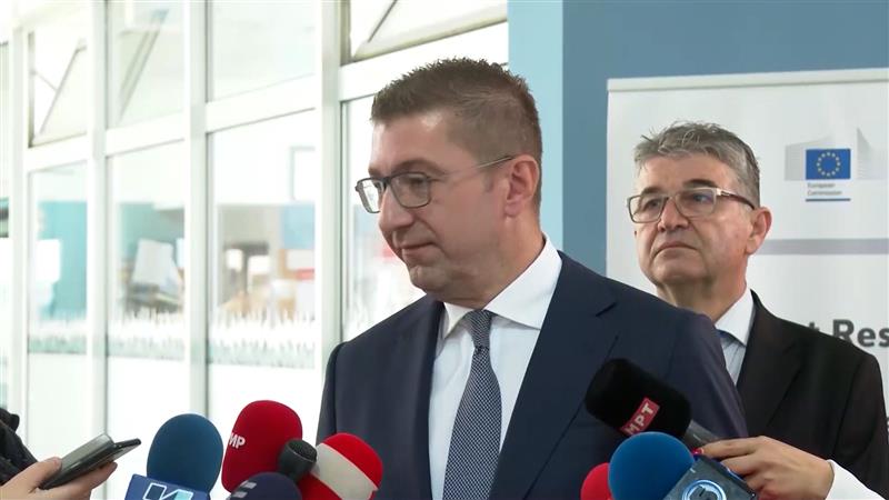 Мицкоски: ВМРО-ДПМНЕ нема проблем да поддржи една изборна единица со дијаспората